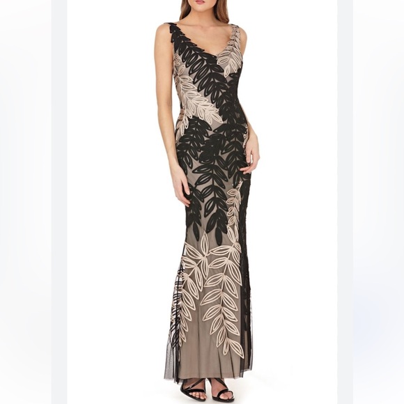 NWT JS Collection Nordstrom Black and Cream Leaf Soutache Evening Gown